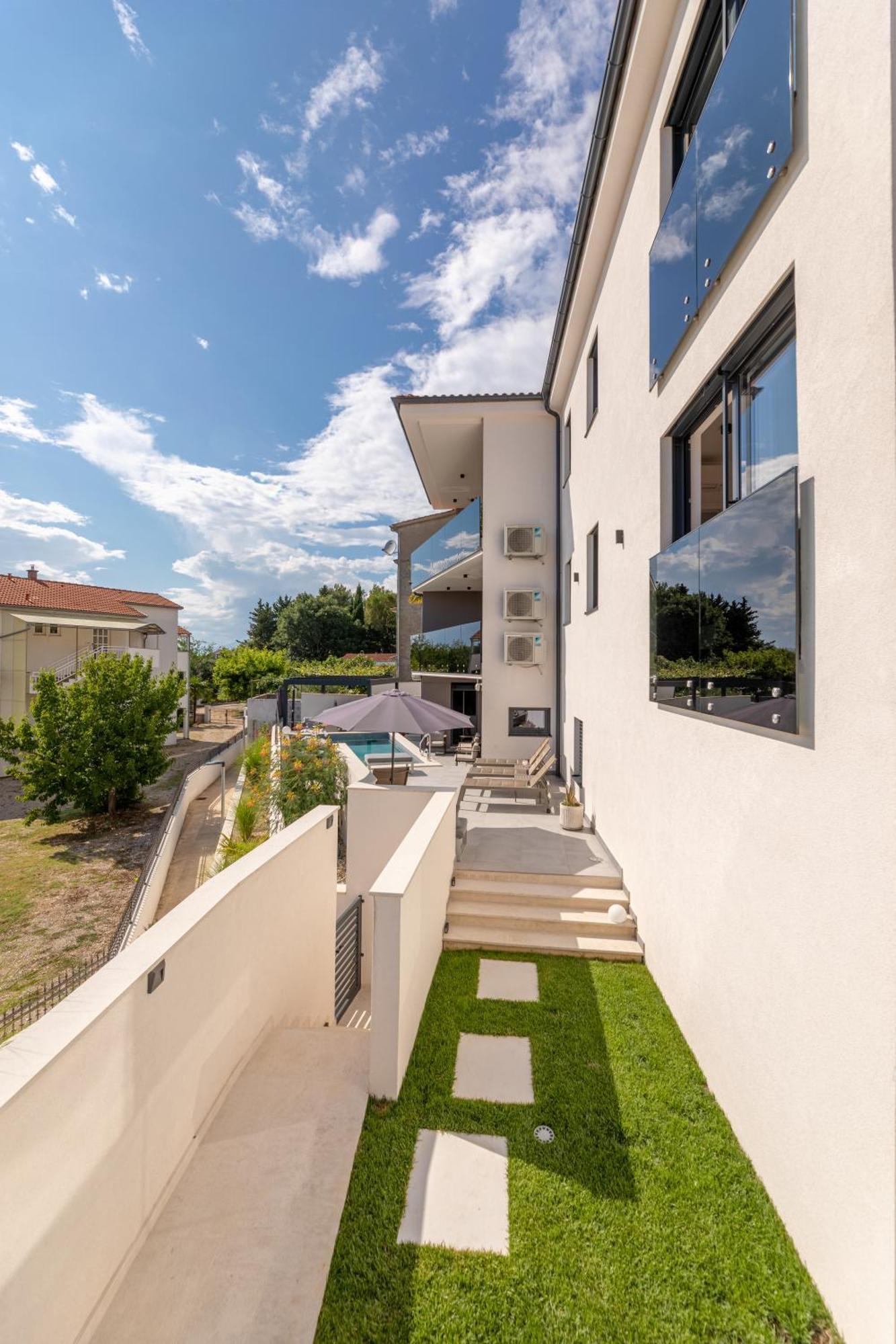 Villa Aurea Apartments Malinska De Luxe Luaran gambar